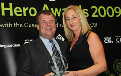 Kevin Griffin accepts the Innovation in Car and Van Manufacture Award from Julie Jenner at the Fleet Hero awards