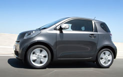 Toyota iQ