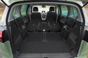 Boot space of Vauxhall Zafira Tourer with Flex7 seating folded