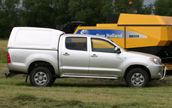New Ridgeback range of hardtops has been designed for fleets and commercial vehicle operators requiring large volume hardtop for their pick-ups but without the additional height that usually accompanies such a design.