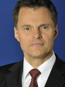 Dr Wolfgang Shreiber