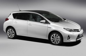 New Toyota Auris Hybrid