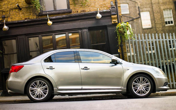 Suzuki Kizashi