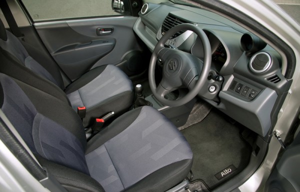 Suzuki Alto_interior Suzuki Alto