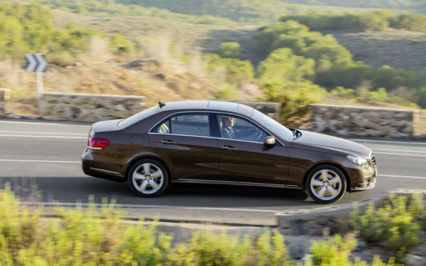 Mercedes E 300 diesel hybrid