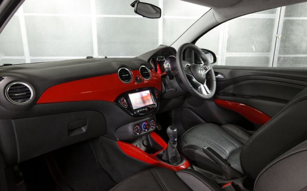 636_Vauxhall_Adam_interiors Vauxhall Adam
