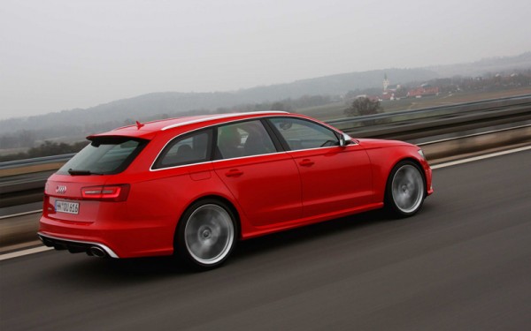 663_AudiRS6_Avant_Action_side Audi A6 Avant