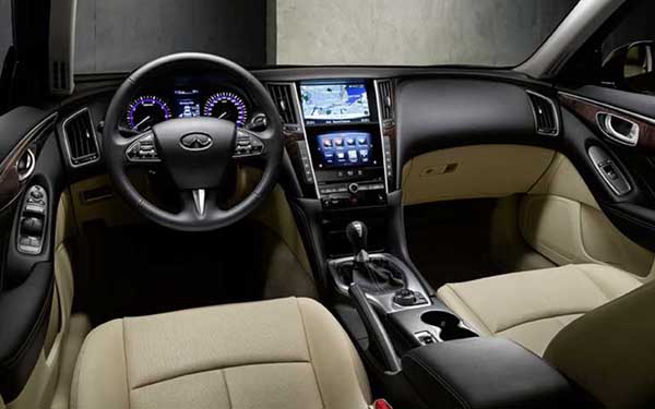 Infiniti_Q50_car_review