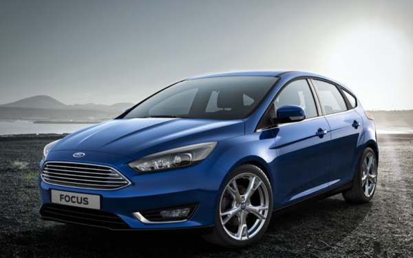 The re-styled Focus gets the same Aston inspired grille as the Fiesta (the new Mondeo will follow the same pattern later this year)
