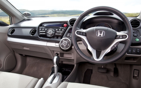 Honda_Insight_hybrid_review