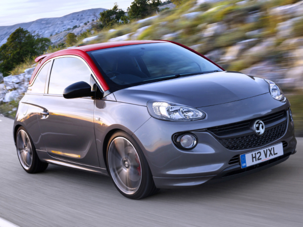 Vauxhall, Adam, S, front, moving