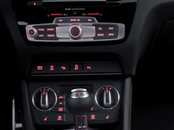 Audi, Q3, interior, centre, console