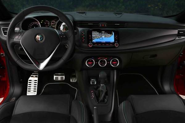 Alfa Giulietta QV interior