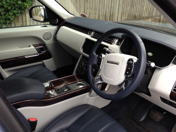 Range, Rover, interior, parked 