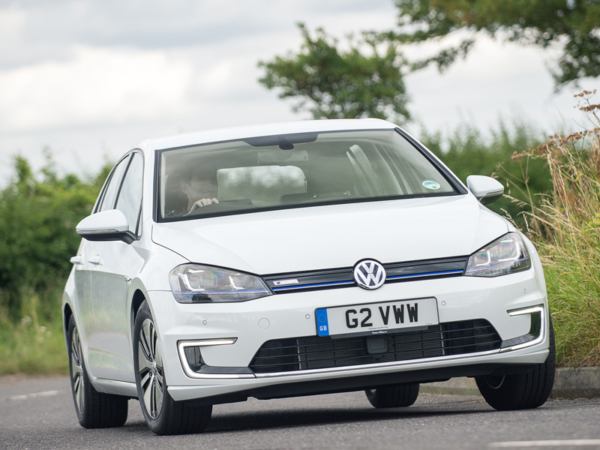 Volkswagen, e-Golf, electric, cars, cornering