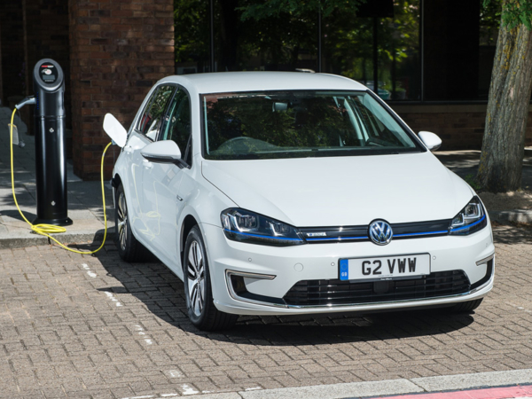 Volkswagen, e-Golf, charging, charging point