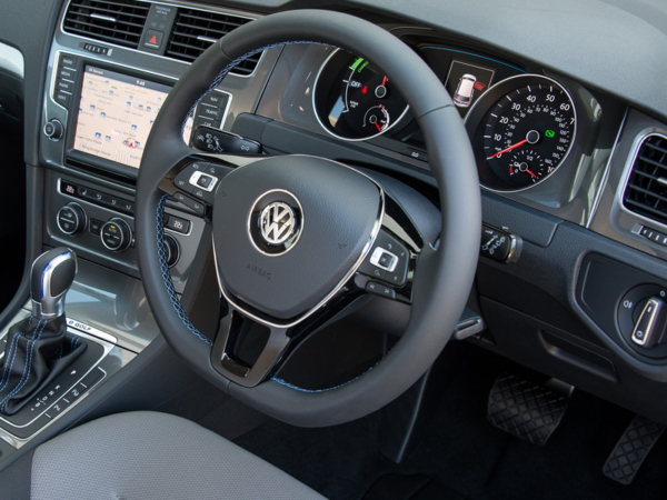 Volkswagen, e-Golf, steering, wheel, dashboard. 