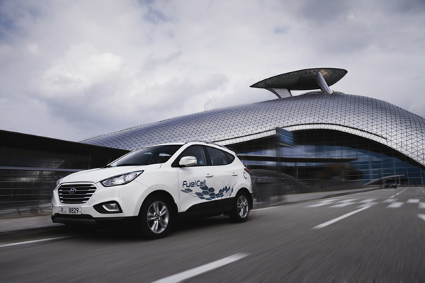 Hyundai-ix35-Fuel-Cell-