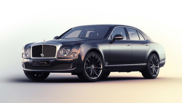 700_The-Mulsanne-Speed-'Blue-Train'-by-Mulliner-debuts-at-Techno-Classica-65576