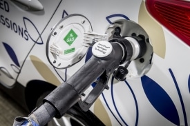 Hyundai FCEV refuel