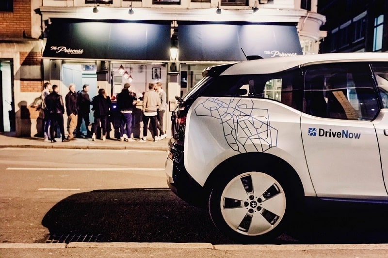 DriveNow BMW_i3_London_Bar_0