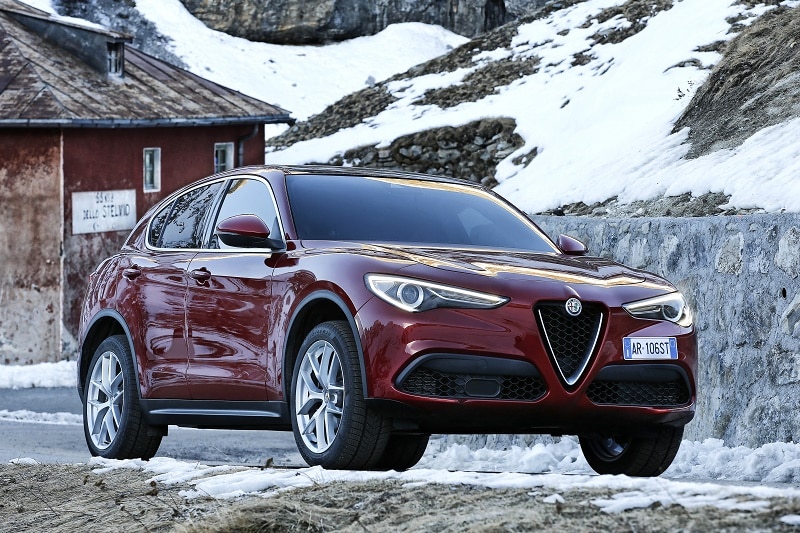 Alfa Romeo Stelvio 2.2D Turbo 180hp Super Auto RWD